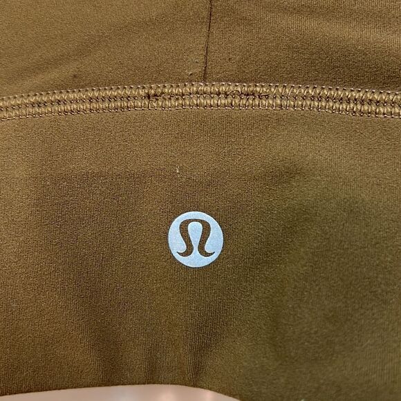 Lululemon Align brown reversible camouflage sport bra size 8. NWOT - Picture 15 of 16